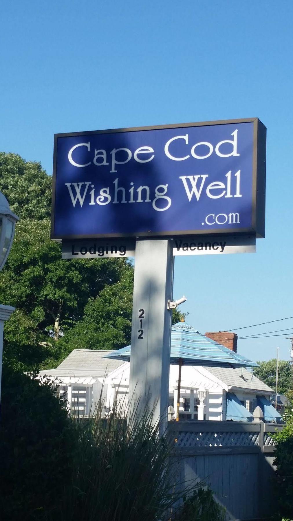 ハーウィッチ・ポート Cape Cod Wishing Wellモーテル エクステリア 写真